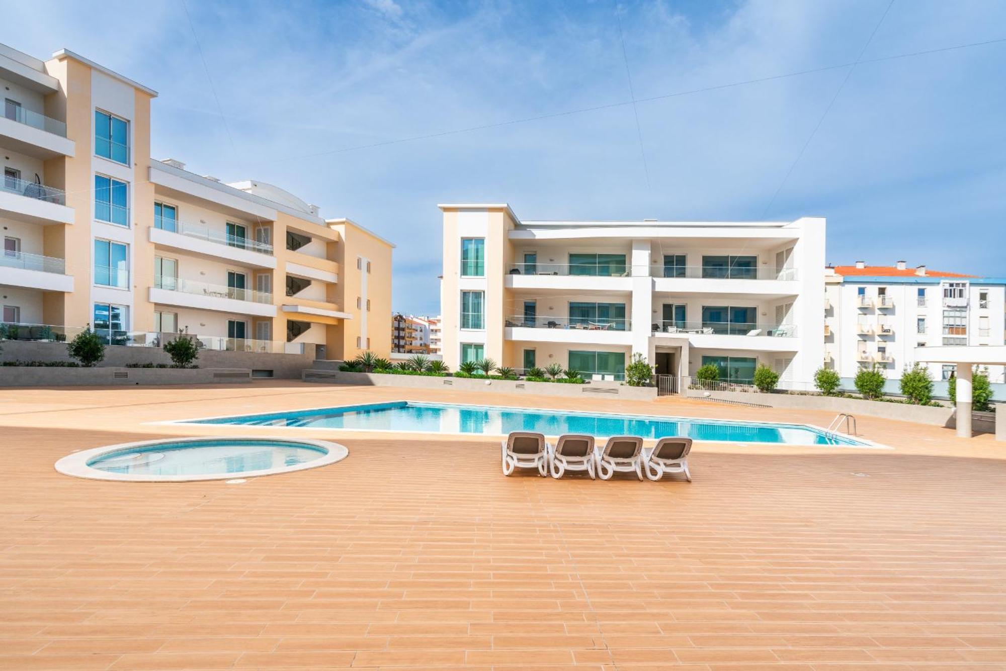 Marina Pearl Deluxe By Ideal Homes Lagos